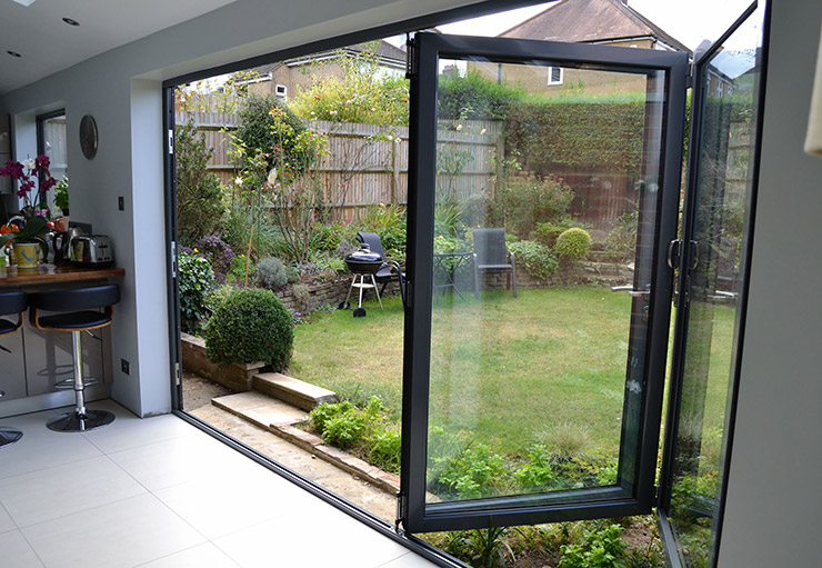 bespoke-sliding-garden-bifolding-doors-large.jpg